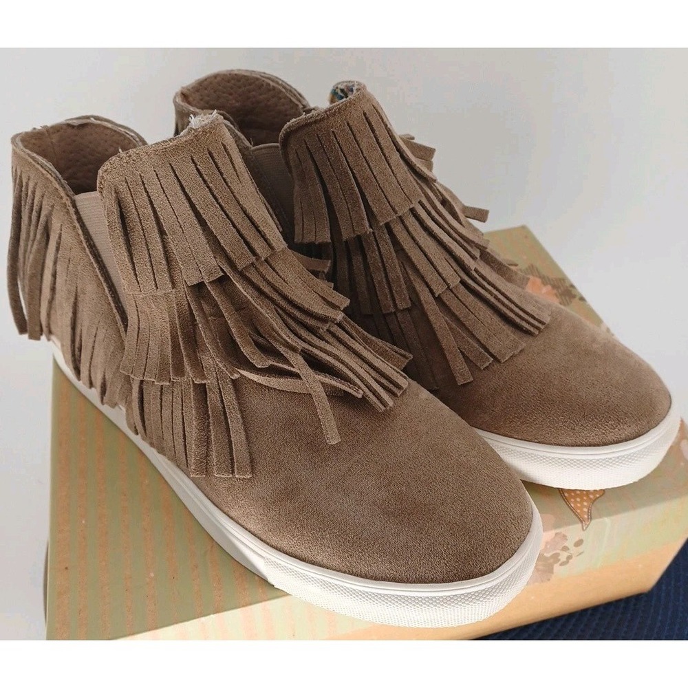 Verg G Fringe Me Up Womens Taupe 9.5 Sneakers